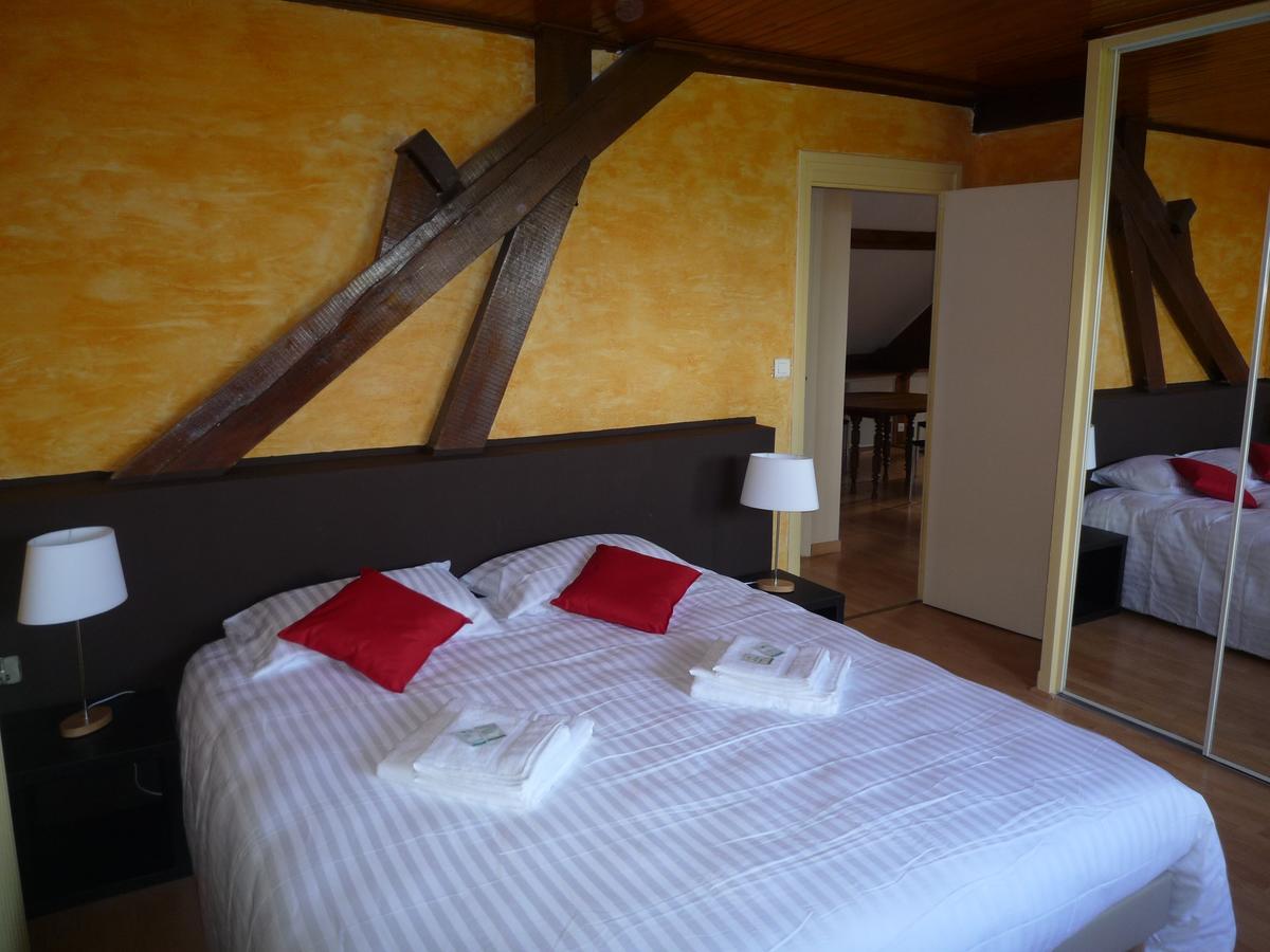 Bed and Breakfast La Maison Des Bonheurs Rillieux-la-Pape Exterior foto